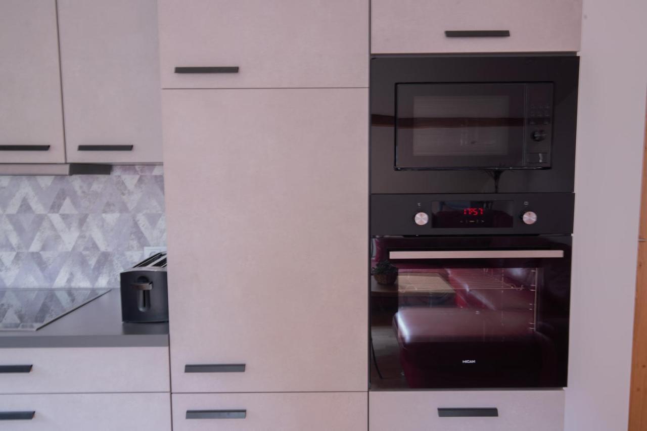"Haus Am Illufer" Ihr Smart-Alpin-Home In 블루덴츠 외부 사진
